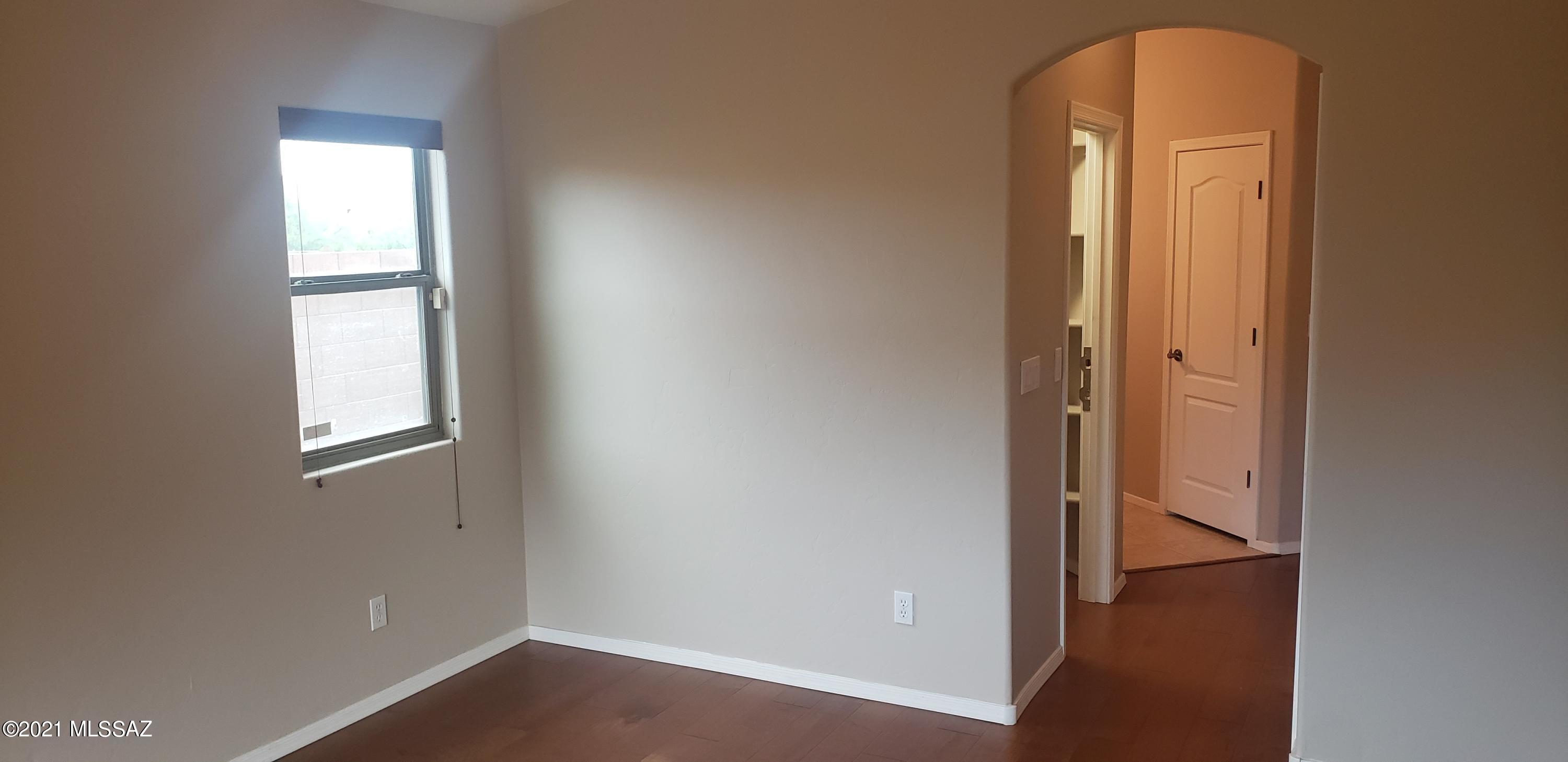 2407 West Golden Hills Road Tucson, AZ 85745 - Photo 16 of 32