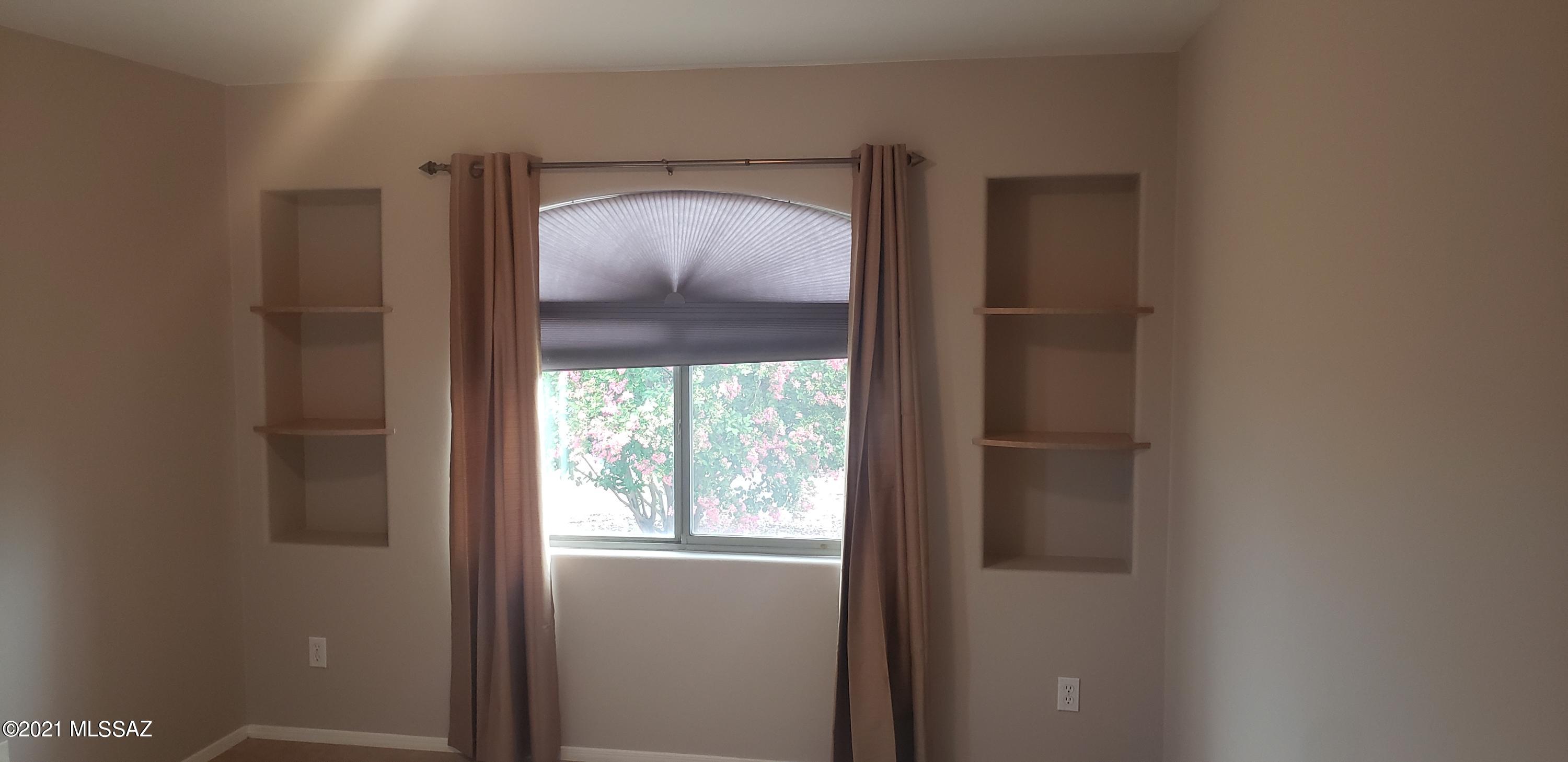 2407 West Golden Hills Road Tucson, AZ 85745 - Photo 22 of 32