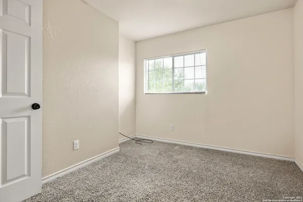 $1,395 | 4936 Flipper Drive, San Antonio, TX 78238