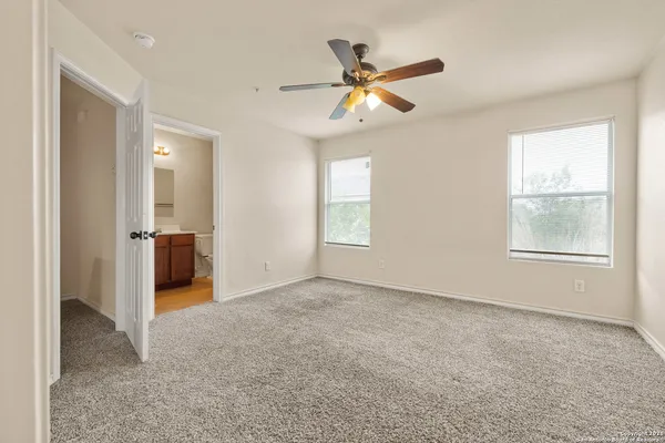 $1,395 | 4936 Flipper Drive, San Antonio, TX 78238