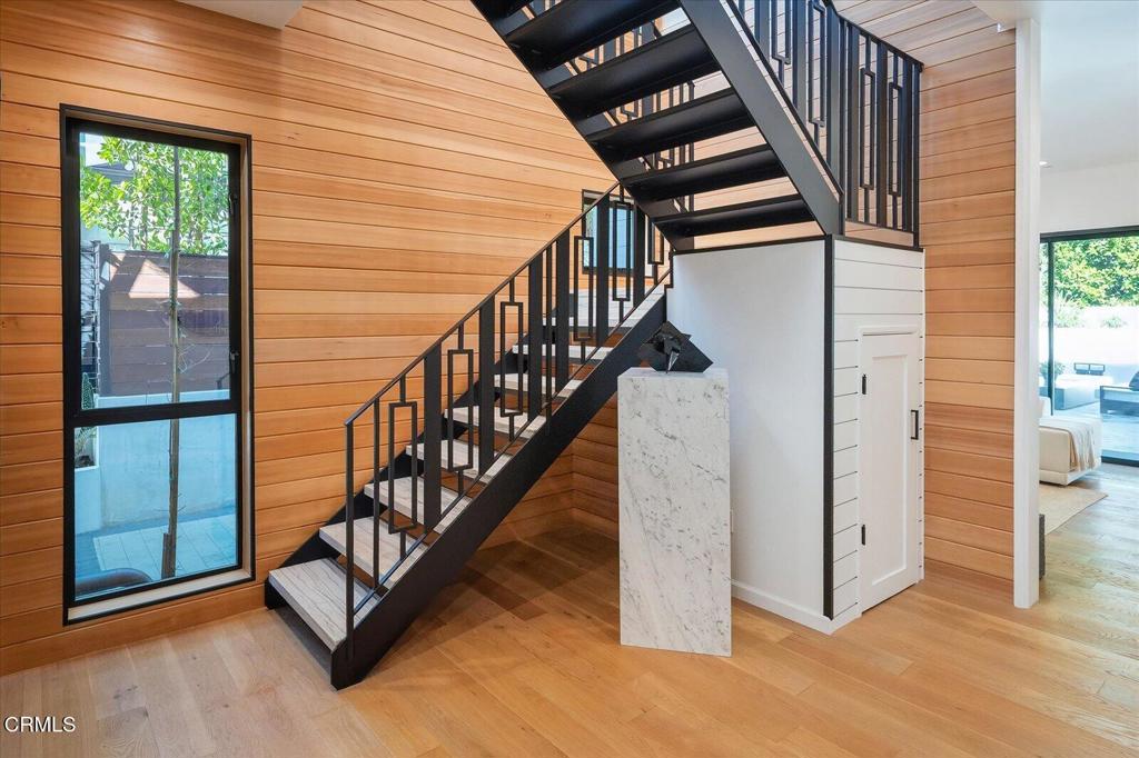 10747 Valleyheart Drive Studio City, CA 91604 - Photo 18 of 72 04-DSC07563
