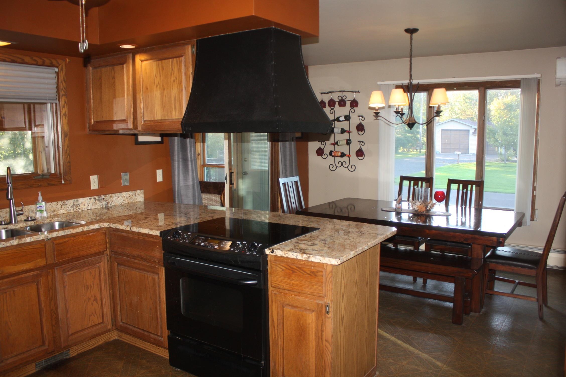 2304 East 10th Street Superior, WI 54880 - Photo 12 of 66