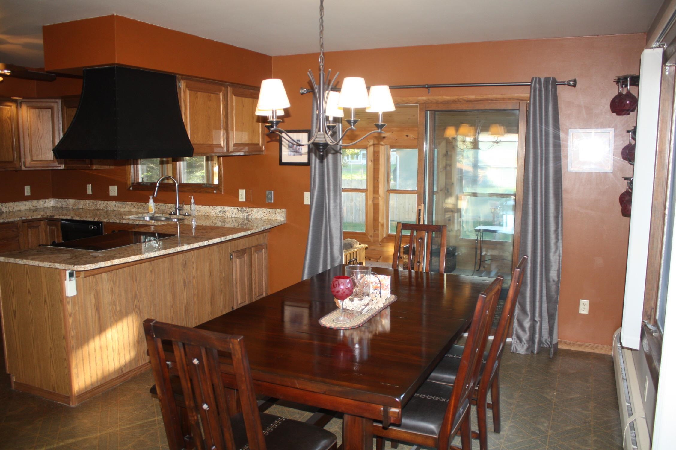 2304 East 10th Street Superior, WI 54880 - Photo 13 of 66