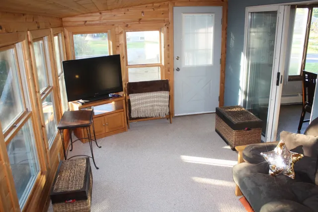 $369,900 | 2304 East 10th Street, Superior, WI 54880