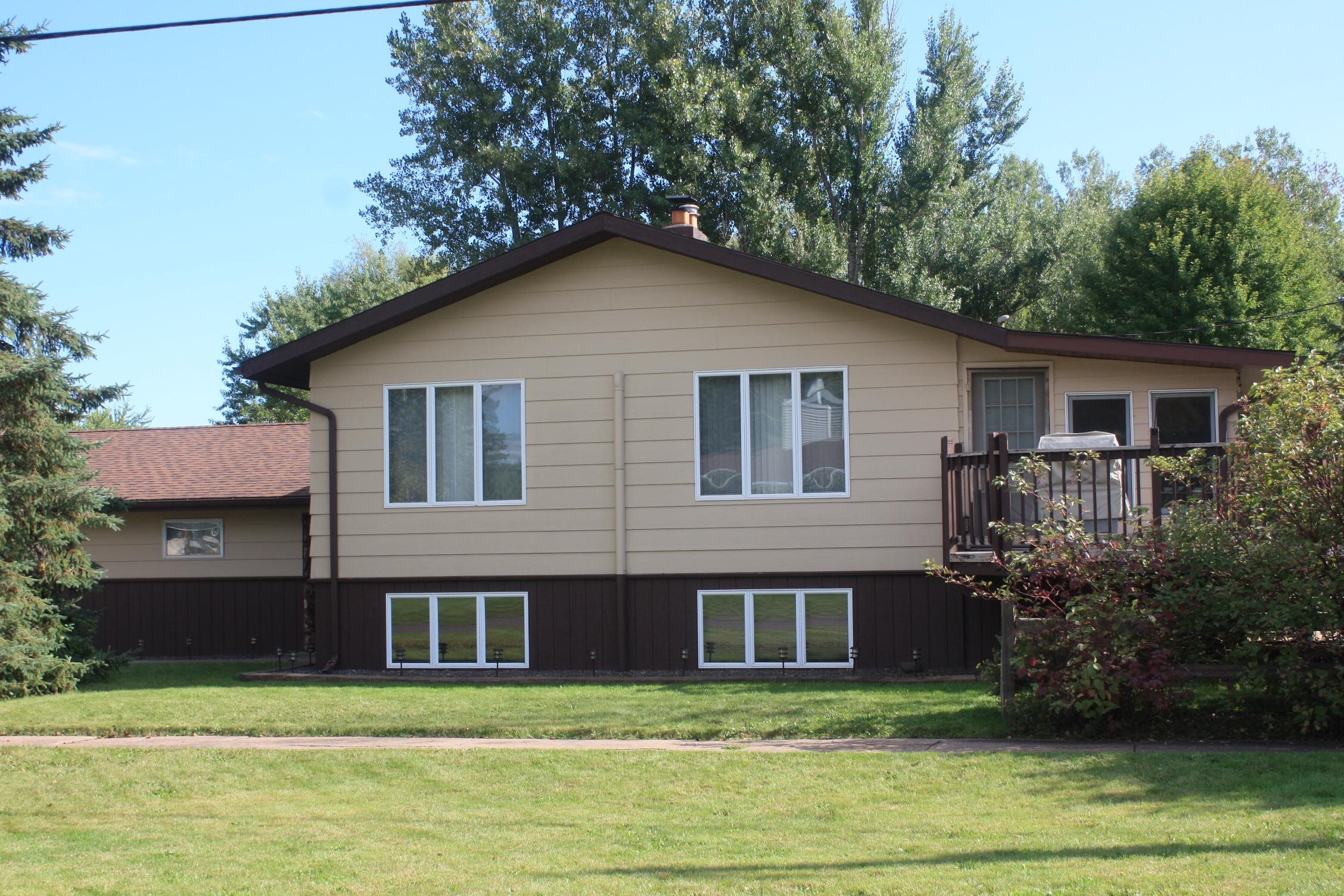 2304 East 10th Street Superior, WI 54880 - Photo 3 of 66