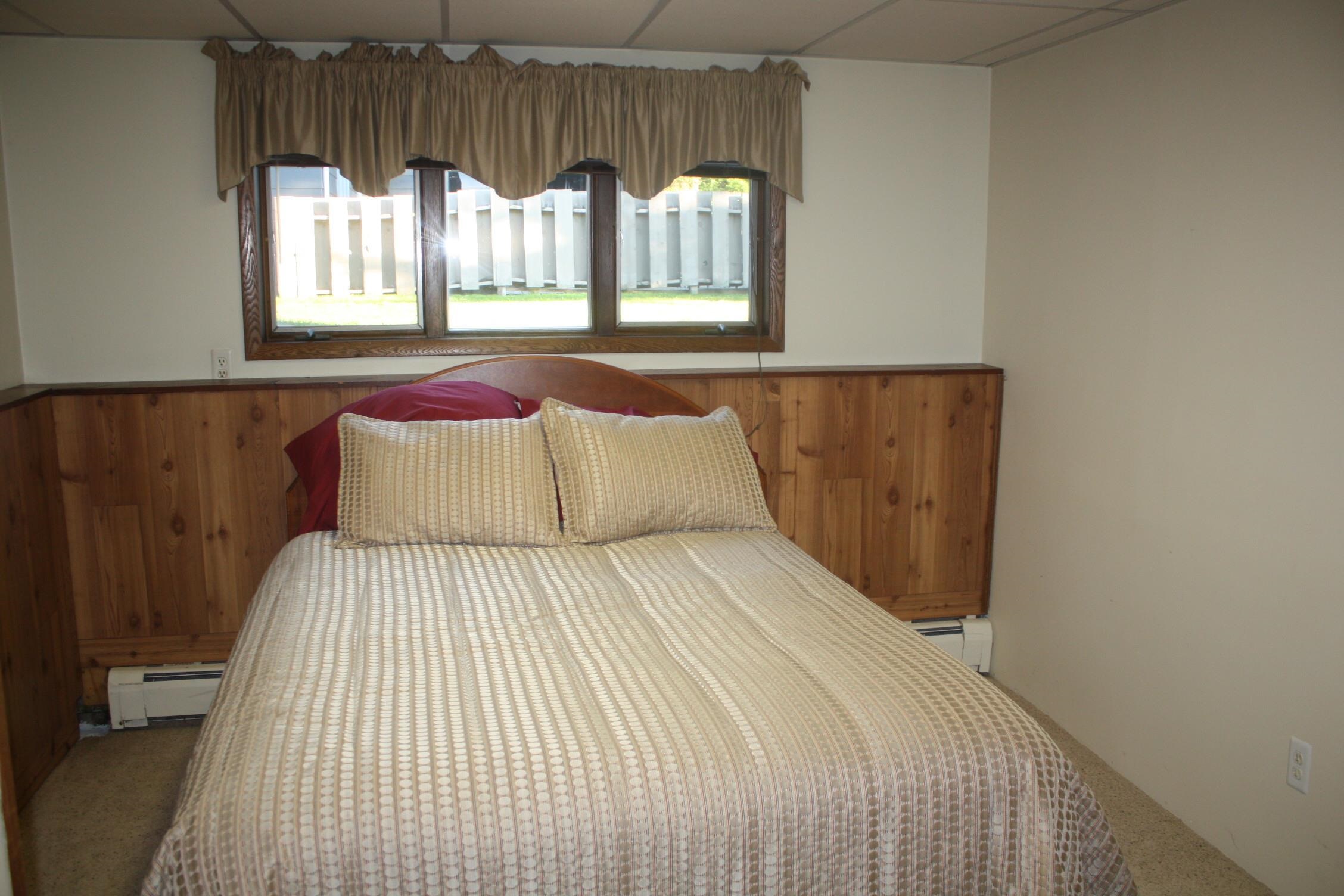 2304 East 10th Street Superior, WI 54880 - Photo 44 of 66