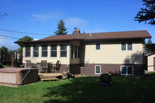 $369,900 | 2304 East 10th Street, Superior, WI 54880
