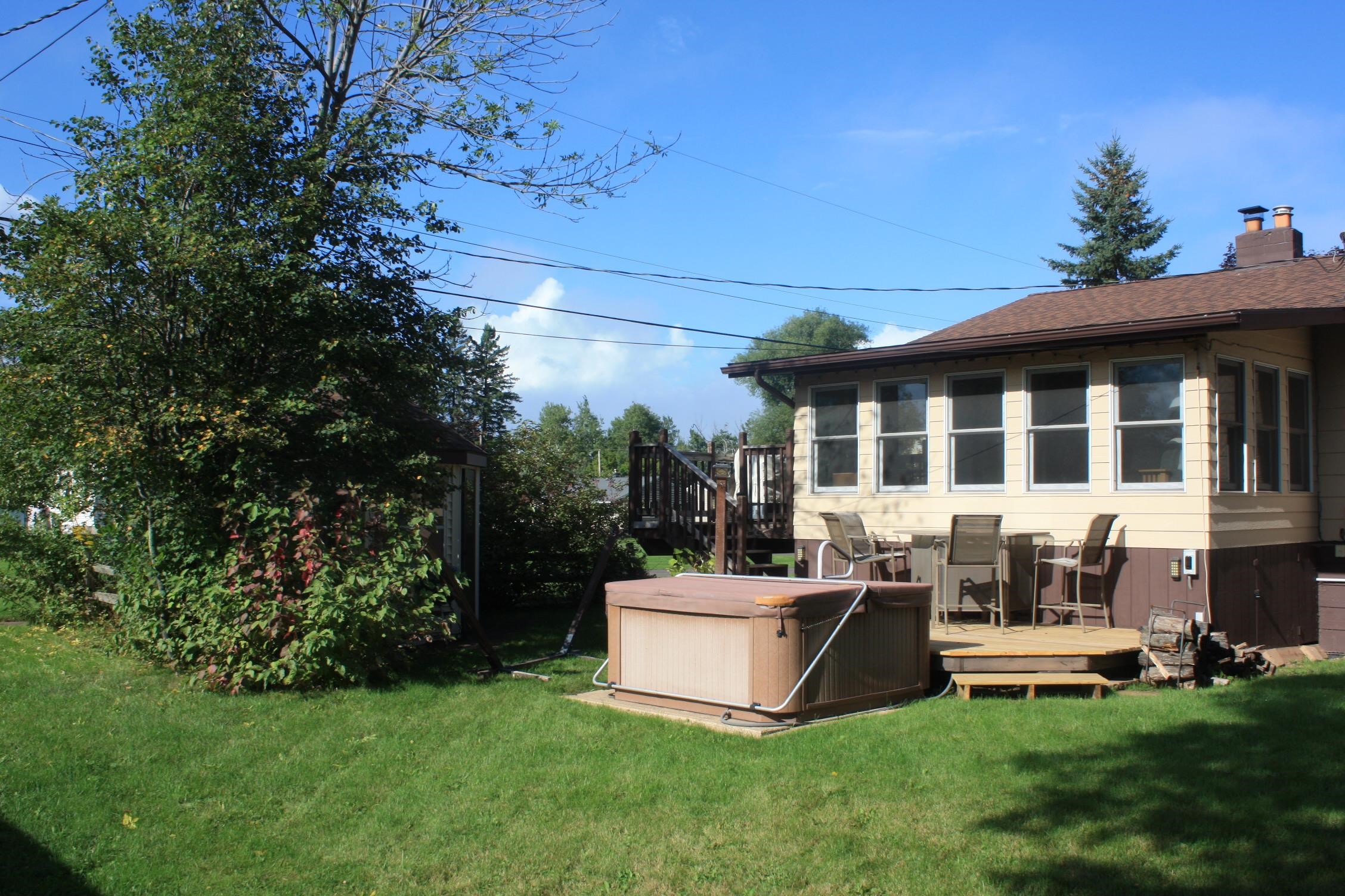 2304 East 10th Street Superior, WI 54880 - Photo 6 of 66