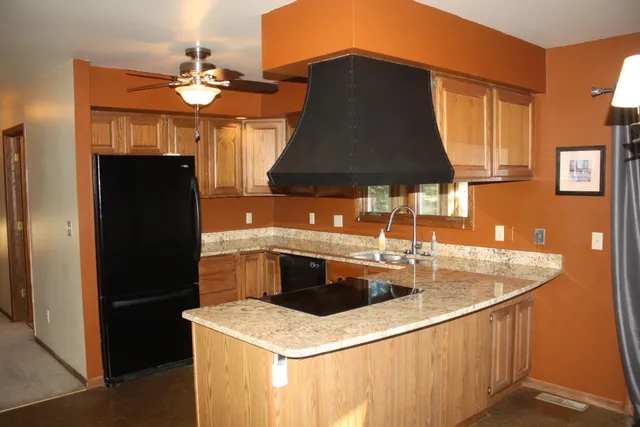 $369,900 | 2304 East 10th Street, Superior, WI 54880