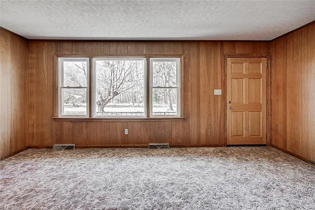 $325,000 | 5568 Highway 49, Liberty, NC 27298