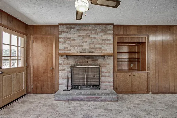 $315,000 | 5568 Highway 49, Liberty, NC 27298