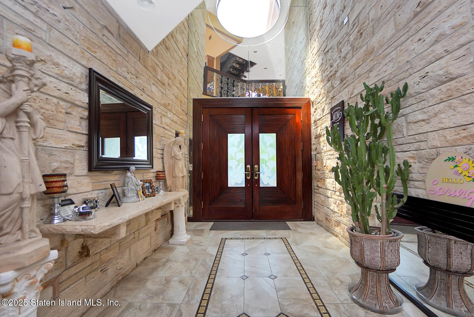 545 Arbutus Avenue Staten Island, NY 10312 - Photo 2 of 57 a view of a entryway door of the house