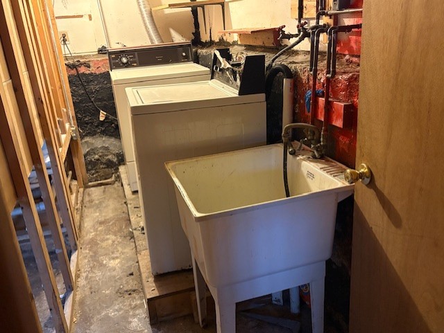 10607 South May Street Chicago, IL 60643 - Photo 14 of 15 a close up of a sink