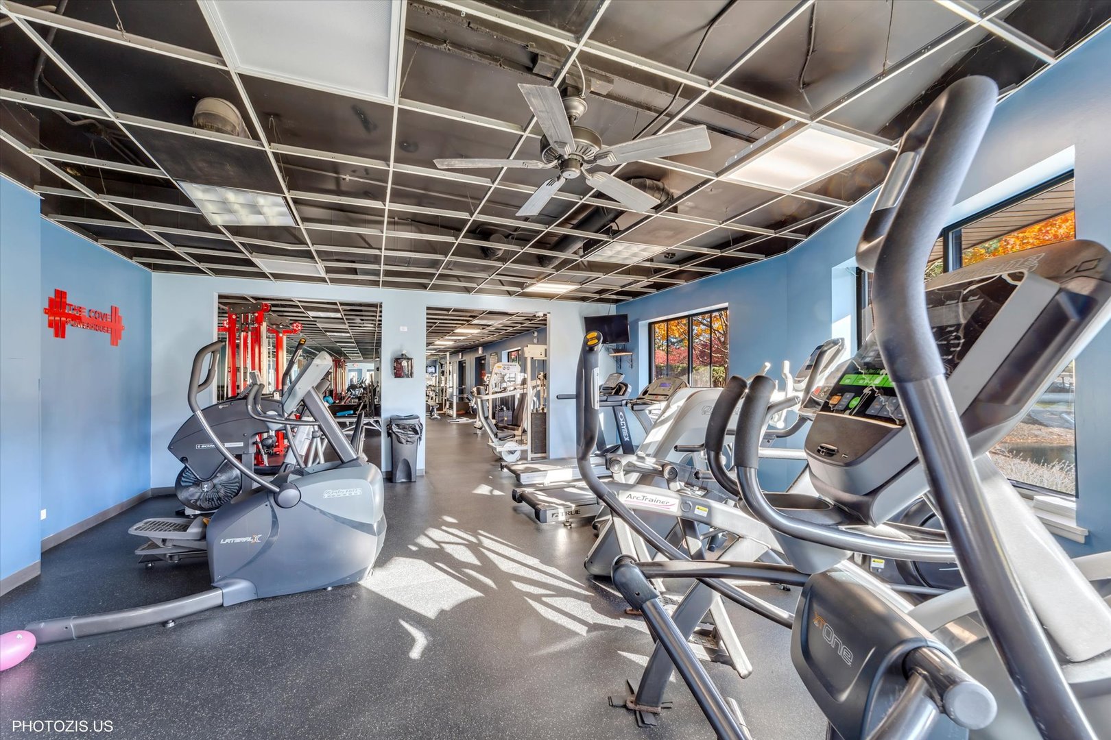 1126 South New Wilke Road, Unit 307 Arlington Heights, IL 60005 - Photo 25 of 37 a view of a room with gym equipment