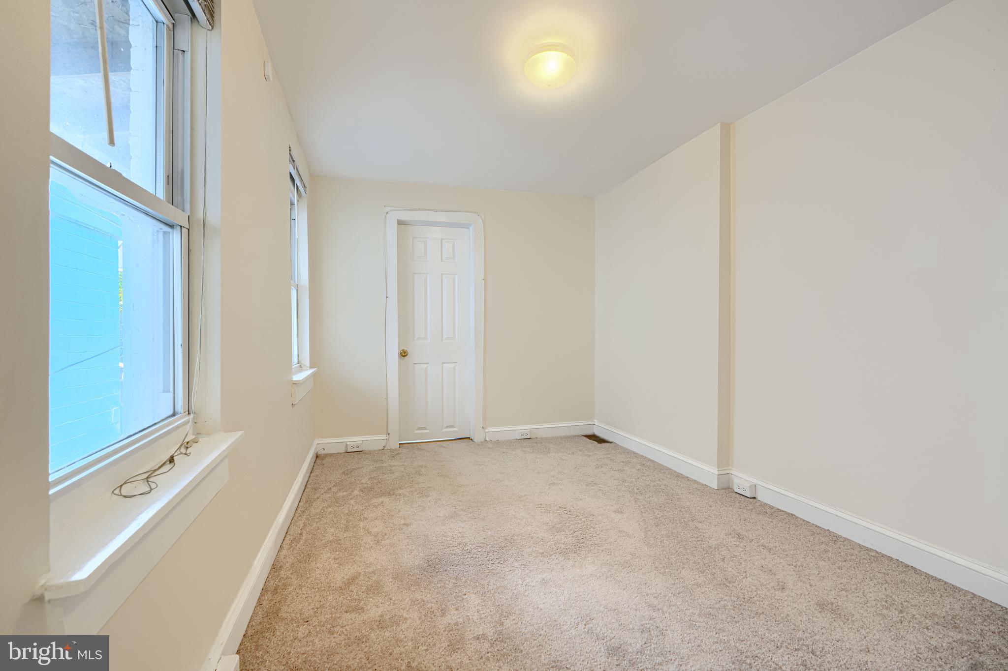 229 South Ann Street, Unit B Baltimore, MD 21231 - Photo 15 of 47 a view of an empty room