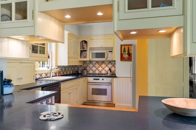 $795,000 | 72 Glidden Street, Newcastle, ME 04553