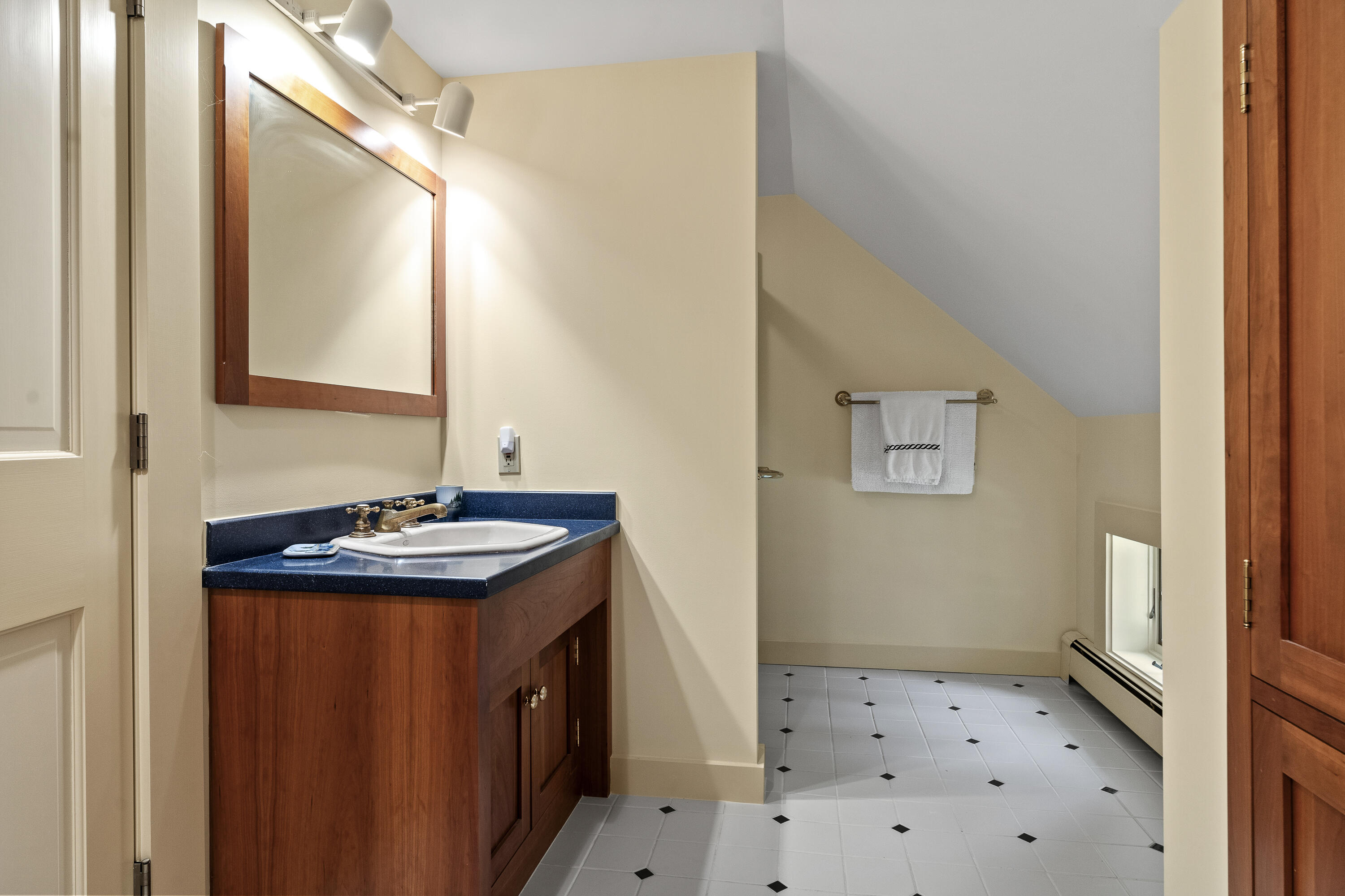 72 Glidden Street Newcastle, ME 04553 - Photo 50 of 66 71-72 Glidden St, Newcastle, ME-TP