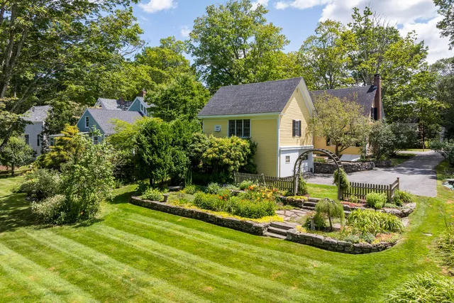 $795,000 | 72 Glidden Street, Newcastle, ME 04553