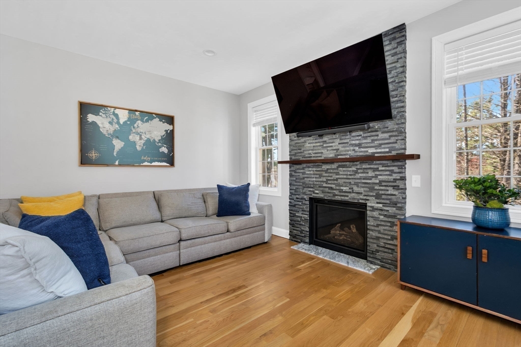 165 S Road Holden, MA 01520 - Photo 21 of 42