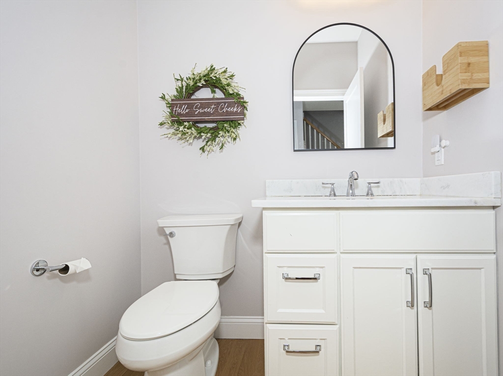 165 S Road Holden, MA 01520 - Photo 27 of 42