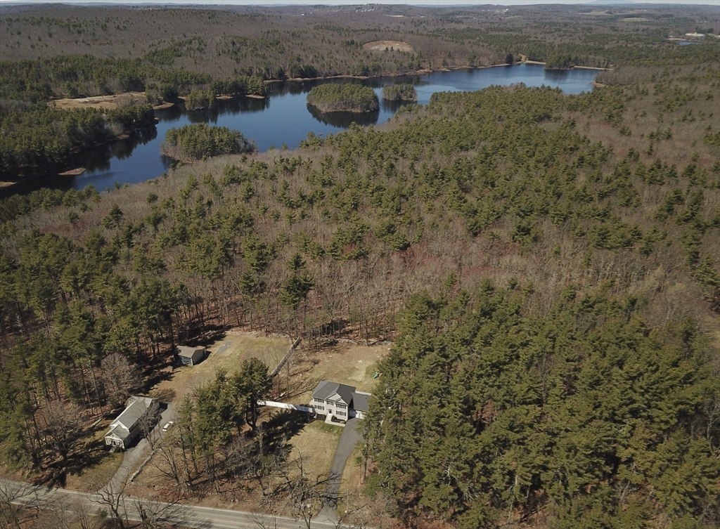 165 S Road Holden, MA 01520 - Photo 10 of 42