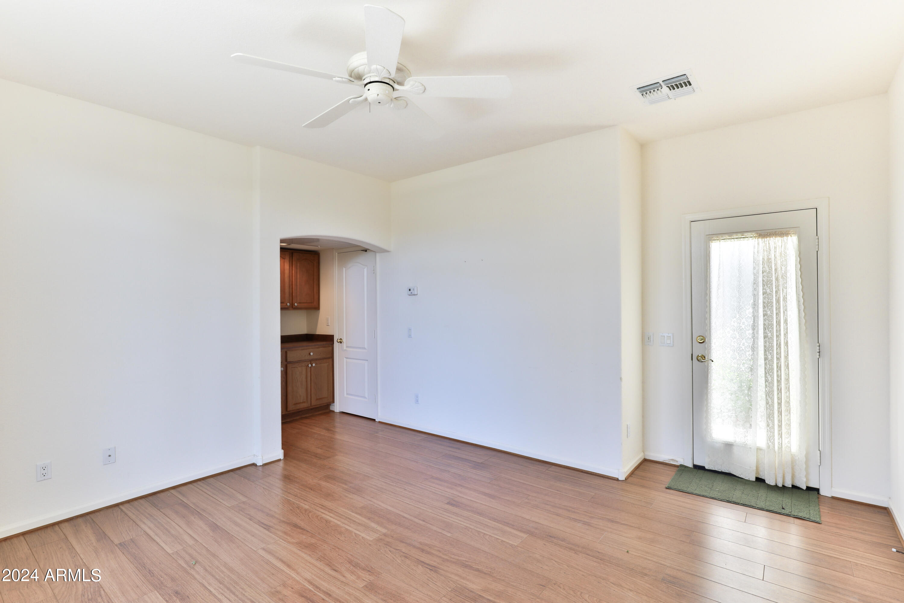 16146 Piccadilly Road Goodyear, AZ 85395 - Photo 12 of 46 Casita