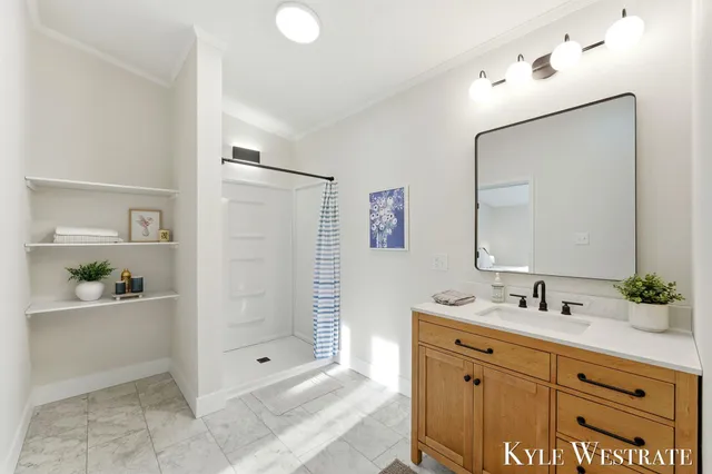 $349,900 | 7976 10 Mile Road Northeast, Rockford, MI 49341