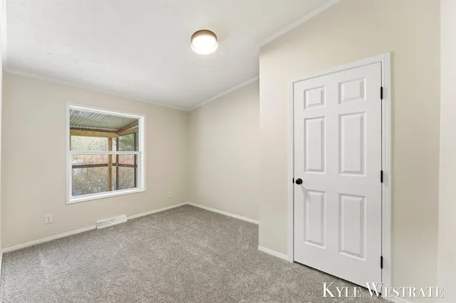 $349,900 | 7976 10 Mile Road Northeast, Rockford, MI 49341