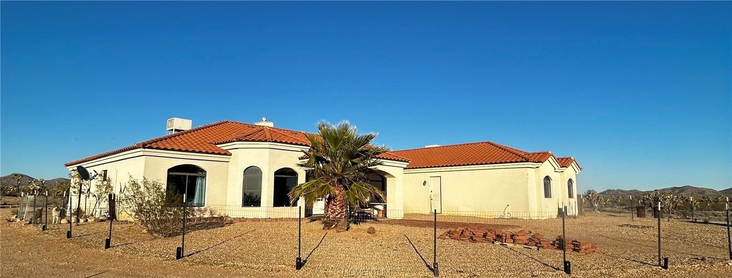 21038 South Cheyenne Road Yucca, AZ 86438 - Photo 4 of 96 Gallery Image 4