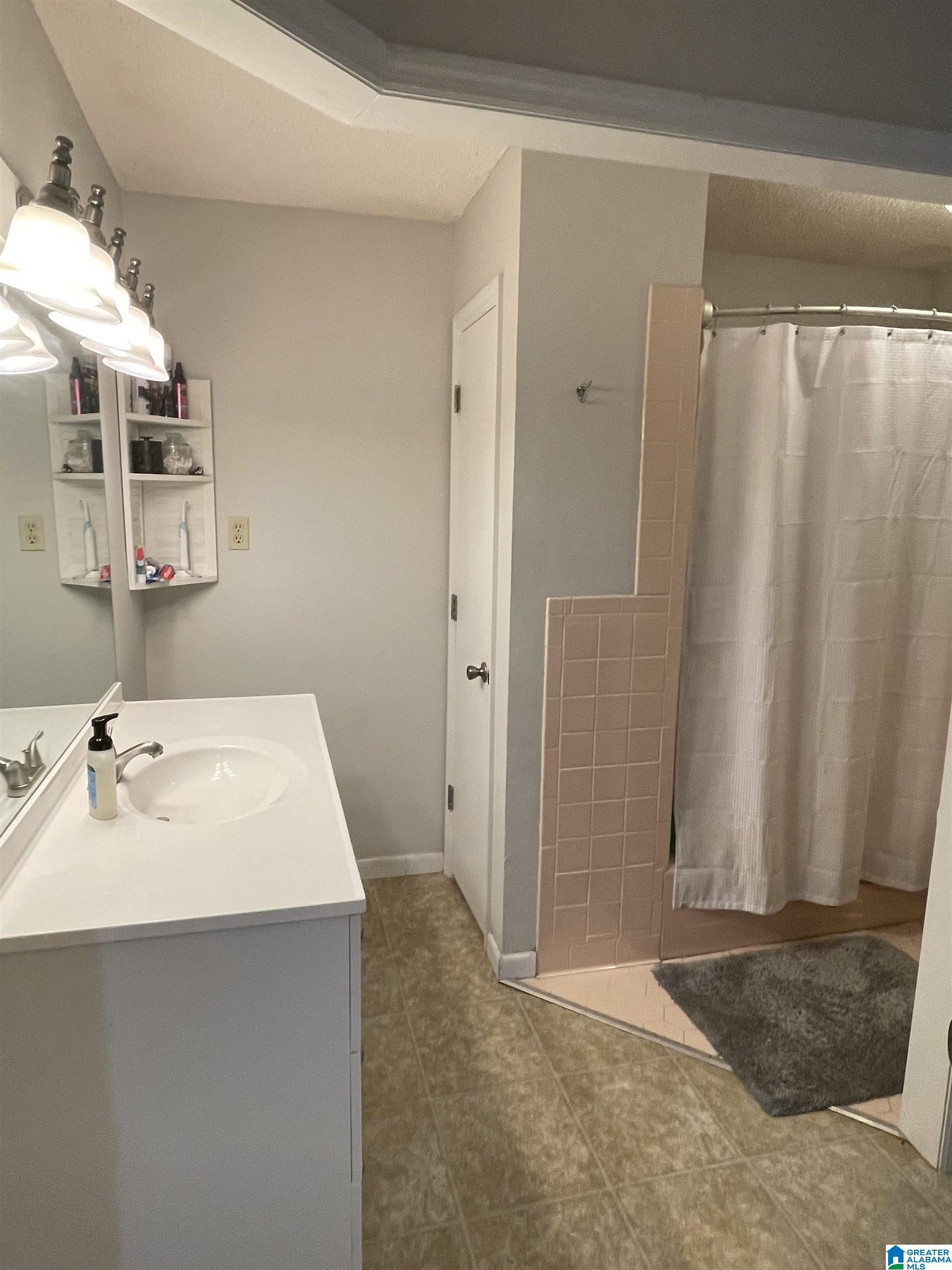 78 Mountain Oaks Ridge Road Warrior, AL 35180 - Photo 23 of 38