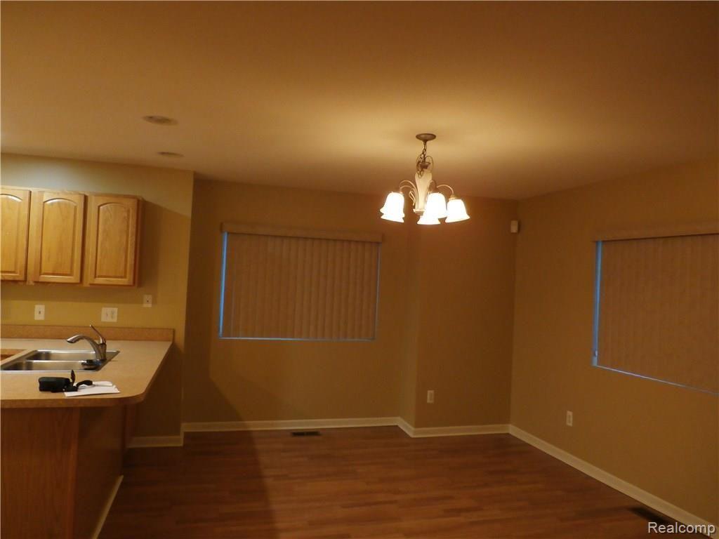 18230 West Eleven Mile Road Lathrup Village, MI 48076 - Photo 9 of 11