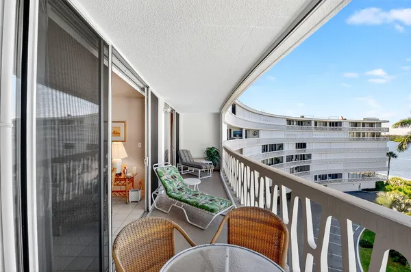 $3,350 | 2505 South Ocean Boulevard, Unit 601, Palm Beach, FL 33480