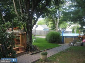 1521 Foster Road Warminster, PA 18974 - Photo 3 of 12 Exterior Back