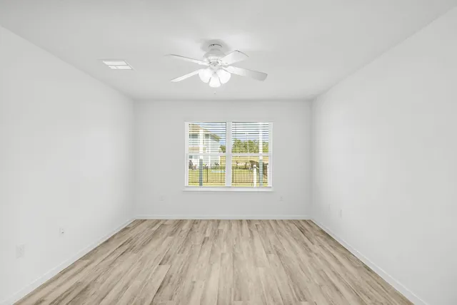 $2,750 | 39 Riverwalk Crossing, Freeport, FL 32439