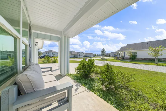 $2,750 | 39 Riverwalk Crossing, Freeport, FL 32439