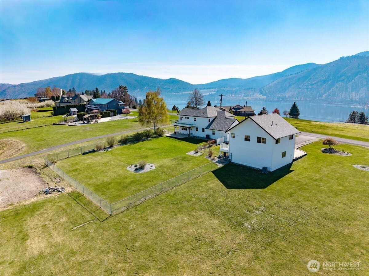 1190 Summit Boulevard Manson, WA 98831 - Photo 2 of 40