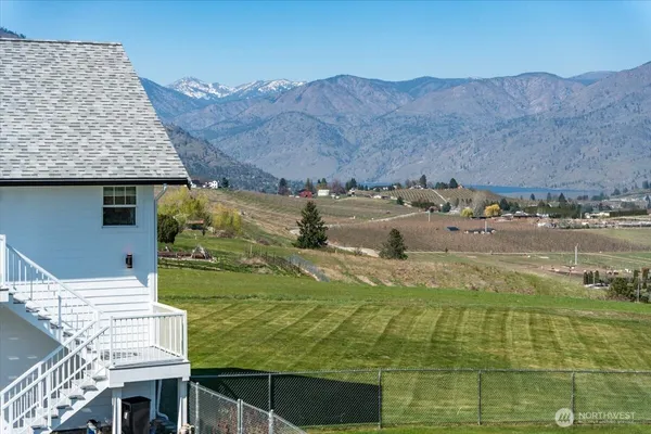 $1,199,000 | 1190 Summit Boulevard, Manson, WA 98831