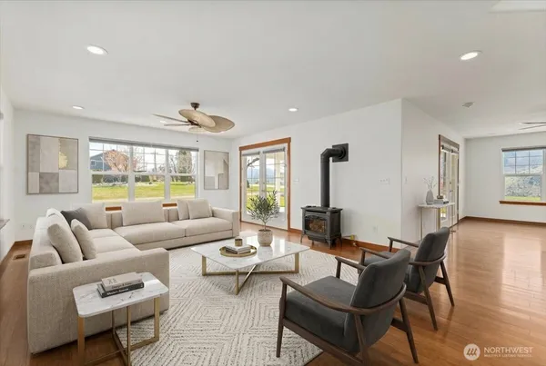 $1,199,000 | 1190 Summit Boulevard, Manson, WA 98831