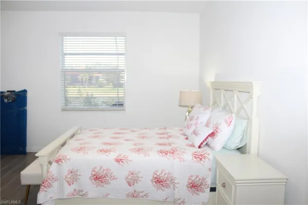 $3,350 | 2261 Avocado Lane, Naples, FL 34120
