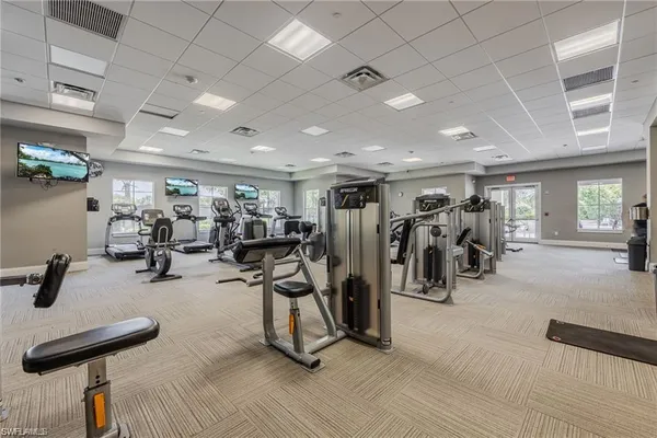 $3,350 | 2261 Avocado Lane, Naples, FL 34120