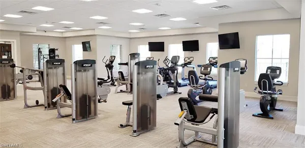 $3,350 | 2261 Avocado Lane, Naples, FL 34120