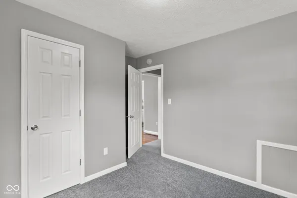 $179,900 | 385 South County Road 90 West, North Vernon, IN 47265