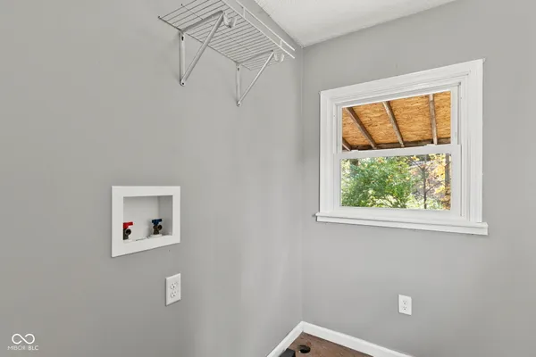 $179,900 | 385 South County Road 90 West, North Vernon, IN 47265