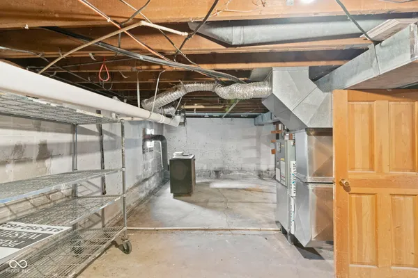 $179,900 | 385 South County Road 90 West, North Vernon, IN 47265