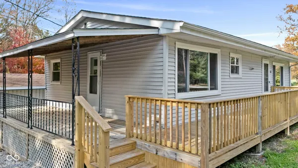 $179,900 | 385 South County Road 90 West, North Vernon, IN 47265