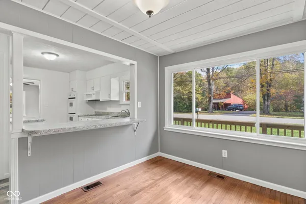$179,900 | 385 South County Road 90 West, North Vernon, IN 47265