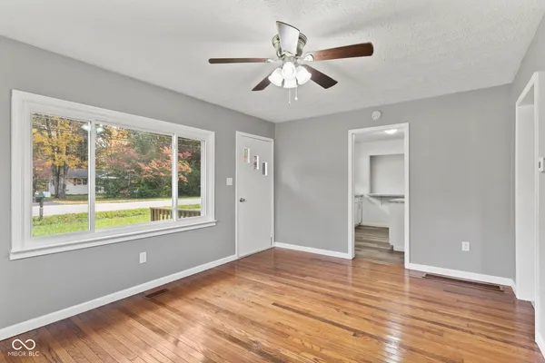 $179,900 | 385 South County Road 90 West, North Vernon, IN 47265