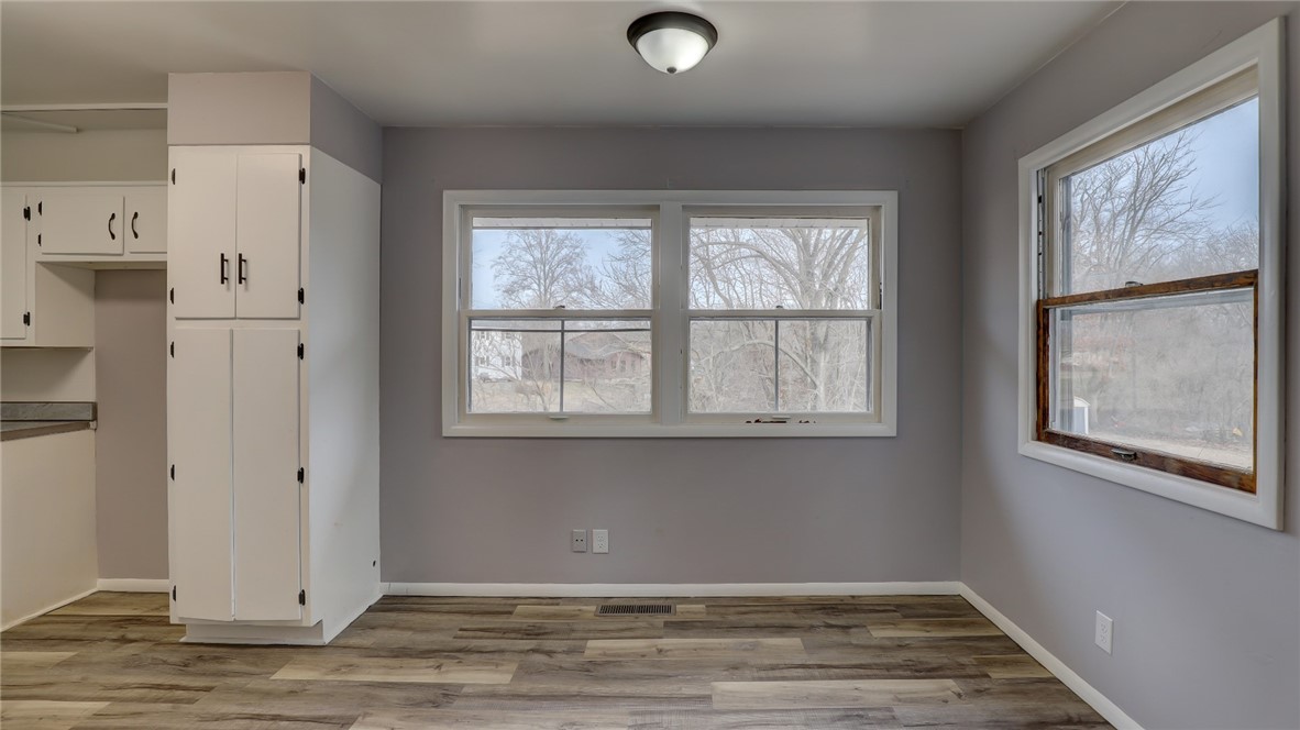 52 Glenview Court Decatur, IL 62521 - Photo 10 of 31 Gallery Image 10