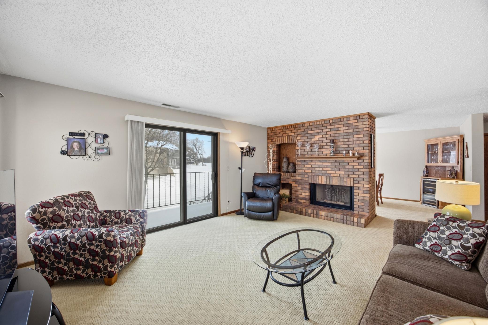 326 10th Avenue South, Unit 2 Fargo, ND 58103 - Photo 12 of 36