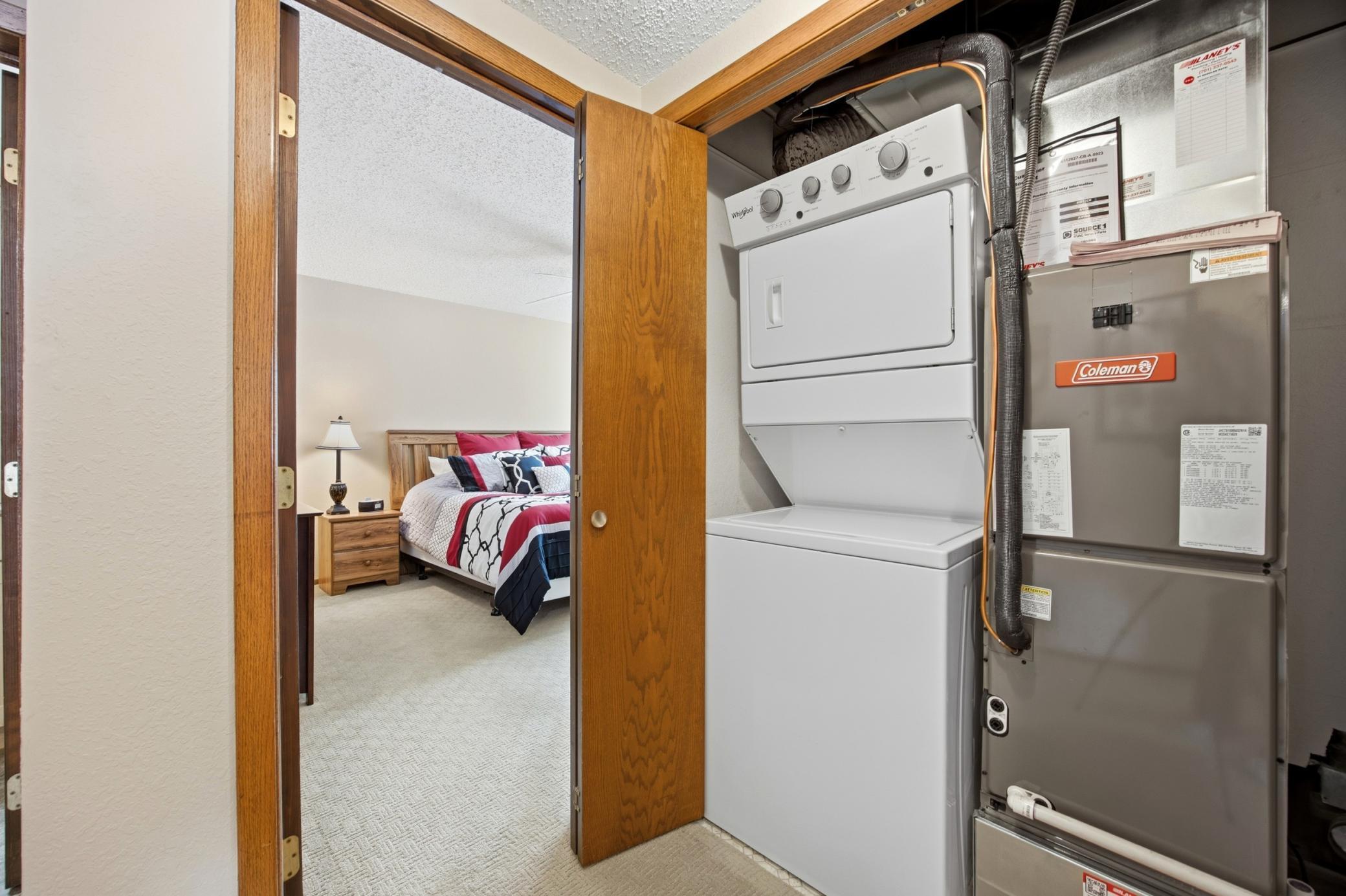 326 10th Avenue South, Unit 2 Fargo, ND 58103 - Photo 27 of 36